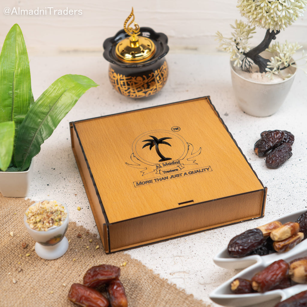 premium packaging of Al Fawah Gift basket 