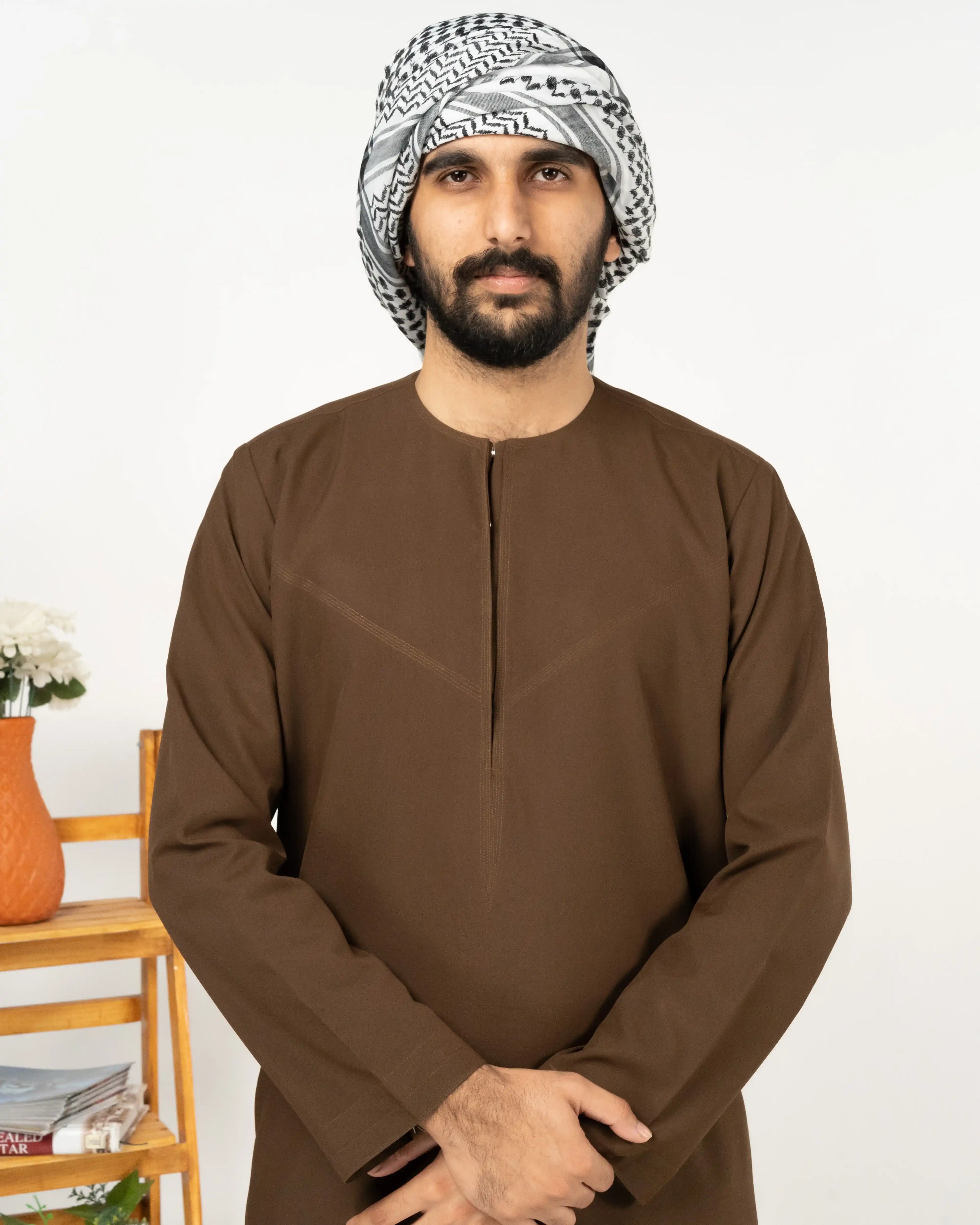 Saudi Brown Thobe (Collarless)