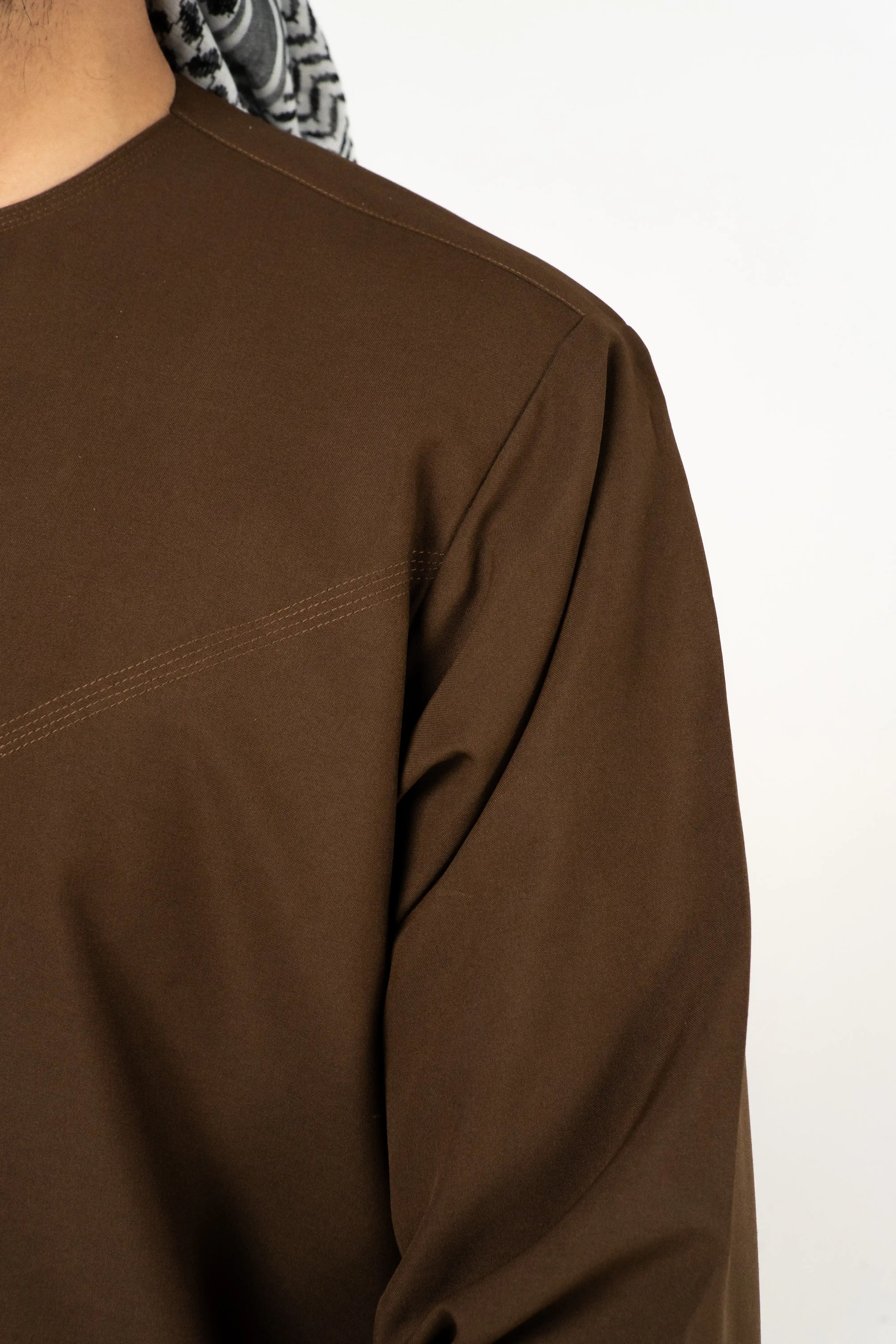 Saudi Brown Thobe (Collarless)