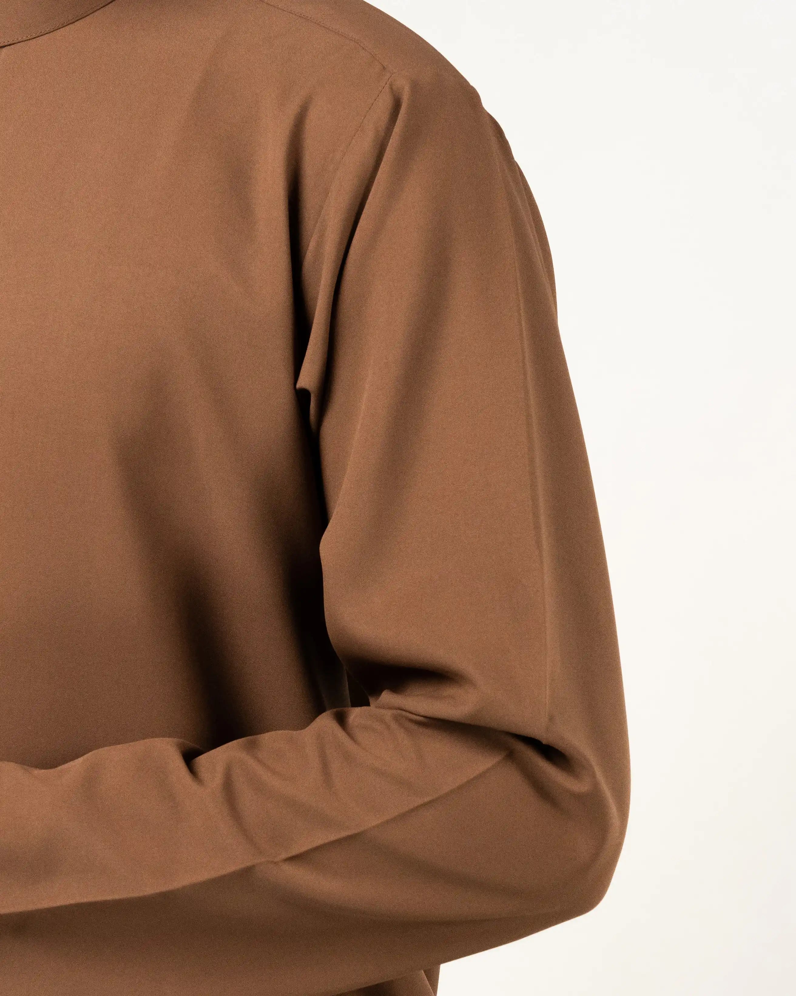 Saudi Brown Thobe Collared