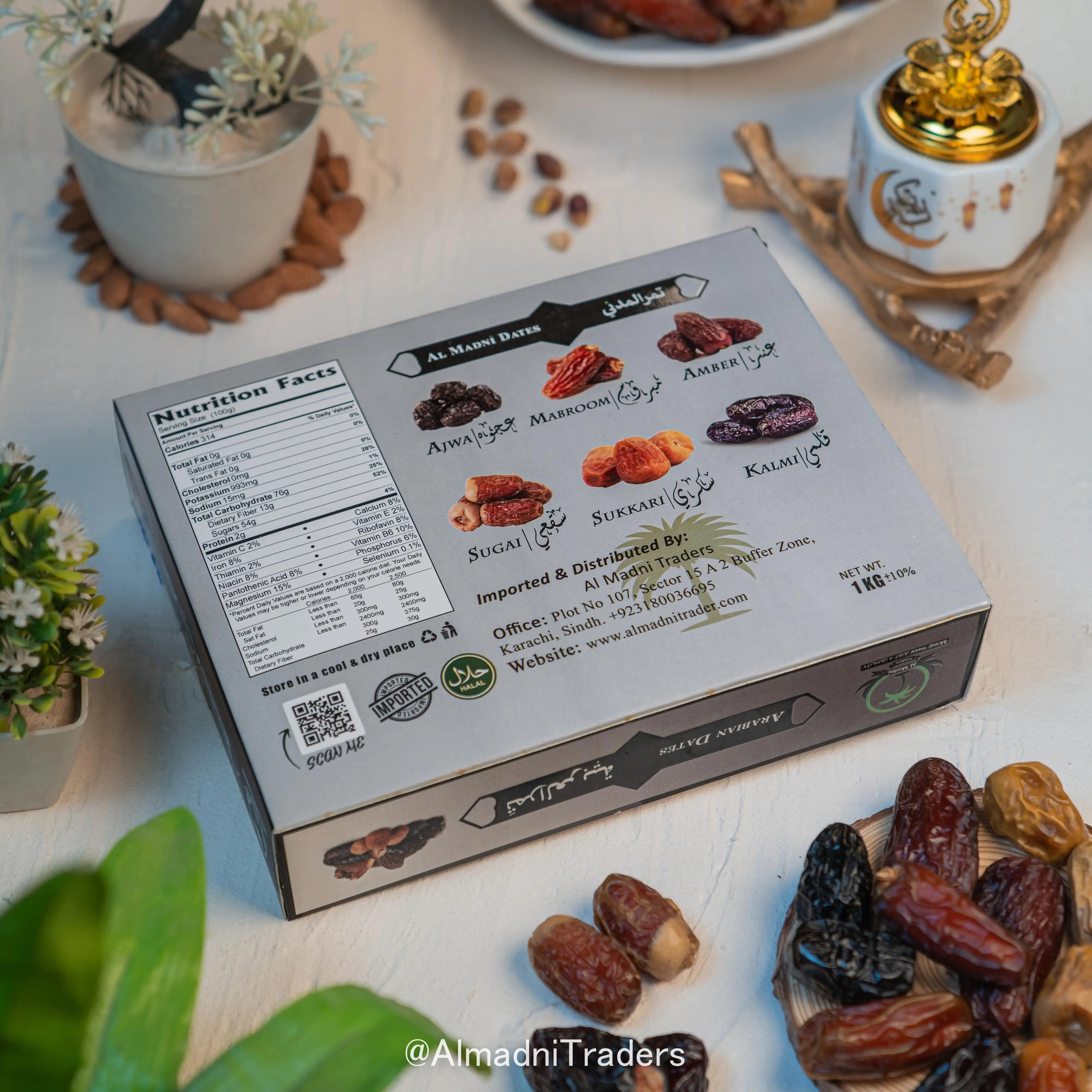 back packaging of premium Sughai dates in Pakistan.